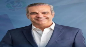 Abinader felicita a Joel Rosario por exaltaci&oacute;n Sal&oacute;n de la Fama EE.UU.